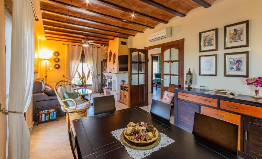 Villa Preciosa Casa Rural A Un Paso Del Centro à Málaga Extérieur photo